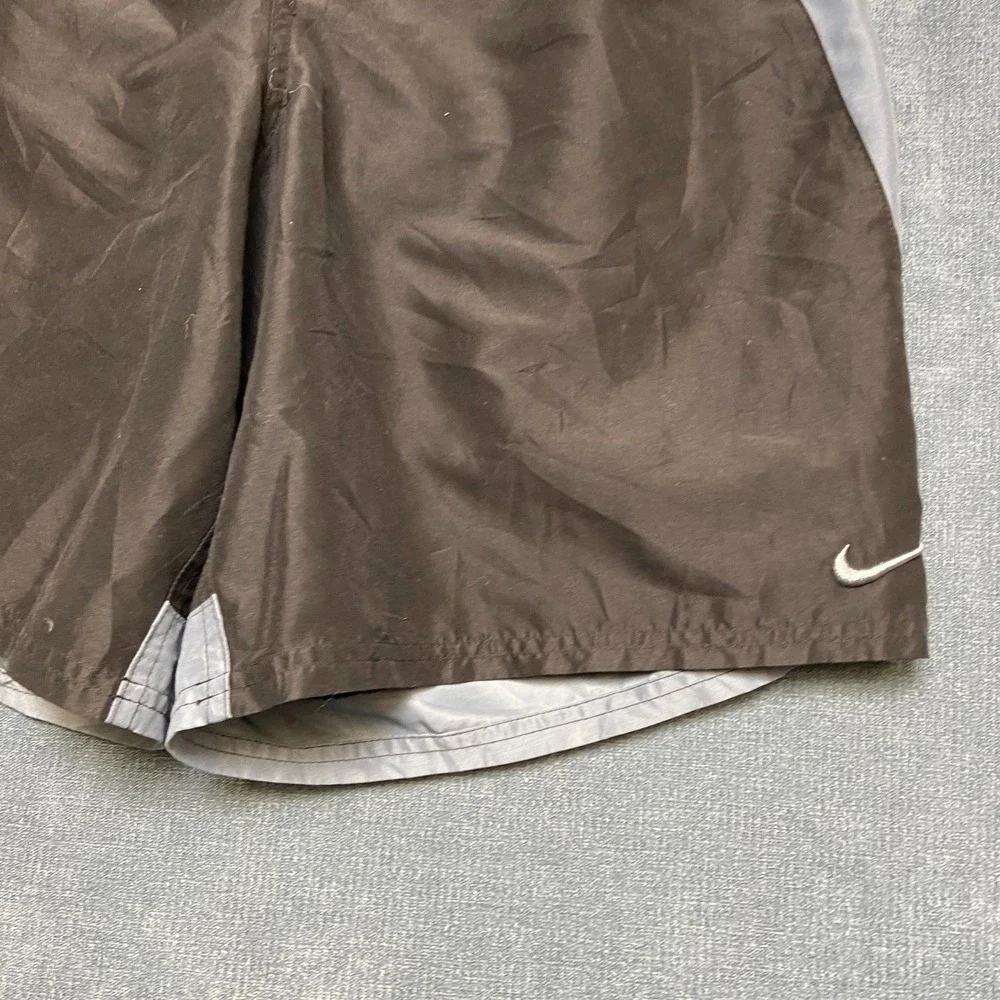 Nike Board Shorts Mens Large Black Swoosh Logo Mesh Lined Mid Rise Swimwear
